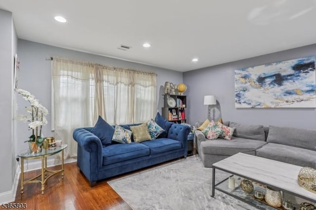 95 Harrison Ave, North Plainfield Boro, NJ 07060 - living area featuring wood finished floors and recessed lighting