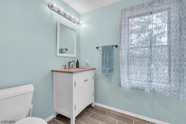 9 Mueller Ln, Franklin Twp, NJ 07882 - bathroom featuring vanity and wood tiled floors