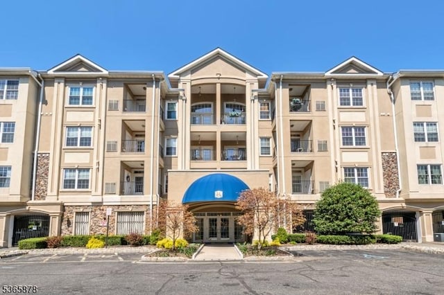 7108 Ravenscroft Rd Unit 7108, Clifton City, NJ 07013 - view of building exterior