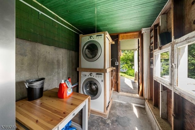9 Beavers St, High Bridge Boro, NJ 08829 - laundry room featuring stacked washer and clothes dryer