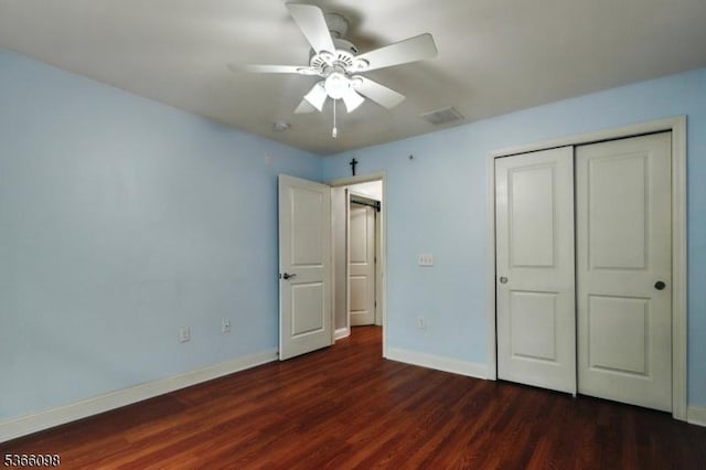 28 Elston Ct Unit 28, Wanaque Boro, NJ 07420 - unfurnished bedroom featuring wood finished floors, a closet, and a ceiling fan