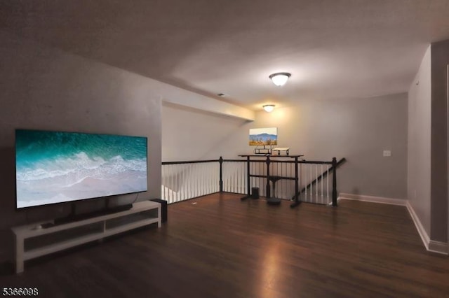 28 Elston Ct Unit 28, Wanaque Boro, NJ 07420 - unfurnished room featuring wood finished floors and baseboards