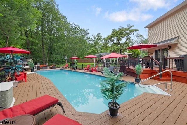 19 Elm St, Wanaque Boro, NJ 07420 - outdoor pool with a deck
