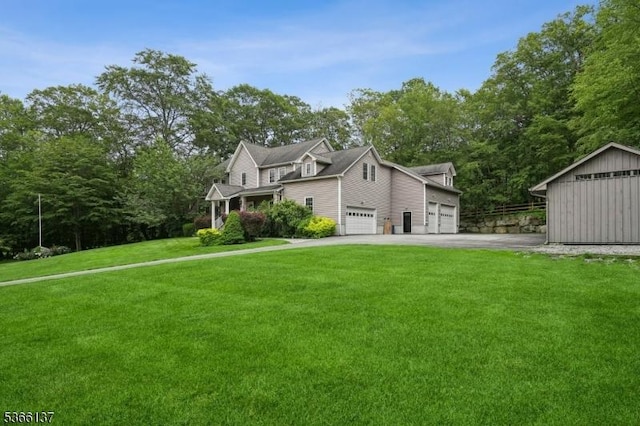 4 Knollwood Ln, Hardyston Twp, NJ 07460 - view of front of home with a front lawn