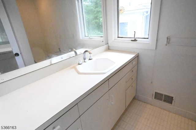 204 Crestwood Dr, South Orange Village Twp, NJ 07079 - bathroom featuring vanity