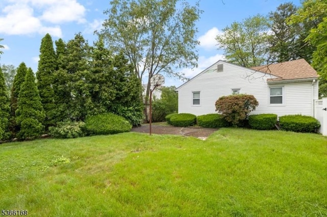 3 Casey Ave, East Hanover Twp, NJ 07936 - view of green lawn
