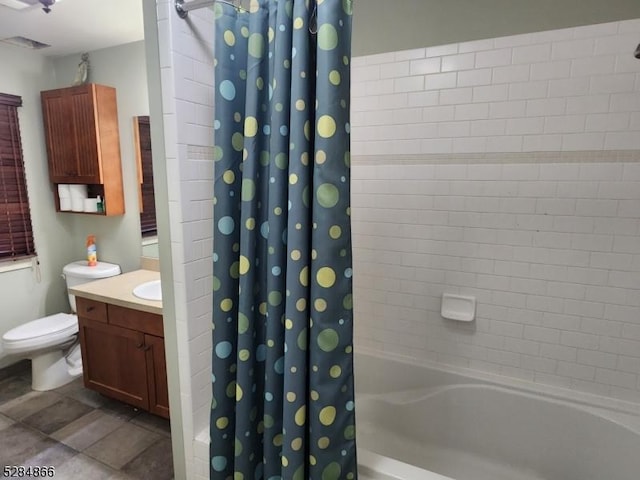1-23 Pine Cres Unit 23, Vernon Twp, NJ 07462 - full bathroom with vanity and shower / tub combo with curtain