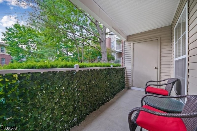 2112 Schindler Ln, Wayne Twp, NJ 07470 - view of balcony