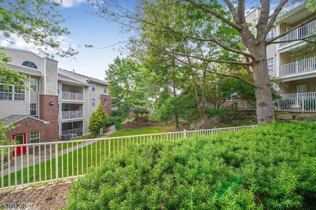 2112 Schindler Ln, Wayne Twp, NJ 07470 - view of home's community