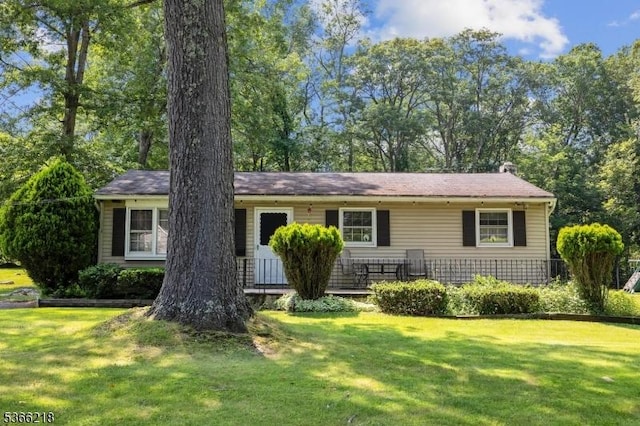 15 Stony Brook Rd, Byram Twp, NJ 07874 - view of front facade featuring a front yard