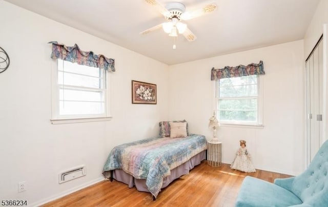 856 Colonial Arms Rd, Union Twp, NJ 07083 - bedroom with light wood-style floors and ceiling fan