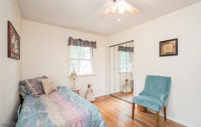 856 Colonial Arms Rd, Union Twp, NJ 07083 - bedroom with wood finished floors, ceiling fan, and a closet