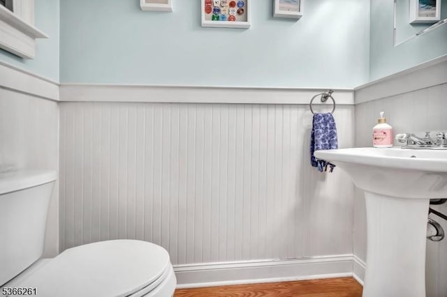 2904 Pinhorn Dr, Bridgewater Twp, NJ 08807 - half bath with toilet and a wainscoted wall