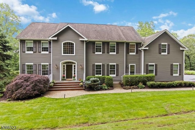 8 Forest Dr, Morris Twp, NJ 07960 - colonial home featuring a front yard