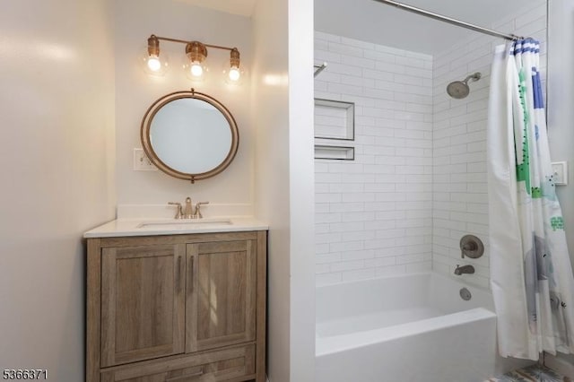 924 Maurice Ave, Rahway City, NJ 07065 - bathroom featuring shower / tub combo and vanity