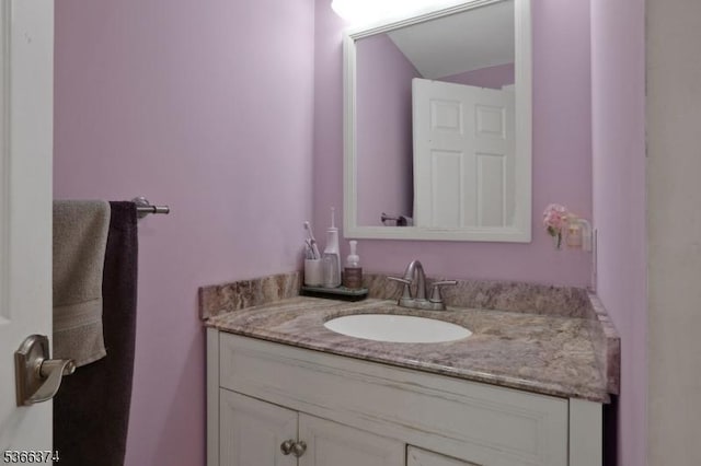 11 Ayers Ci, Andover Twp, NJ 07860 - bathroom with vanity and vaulted ceiling