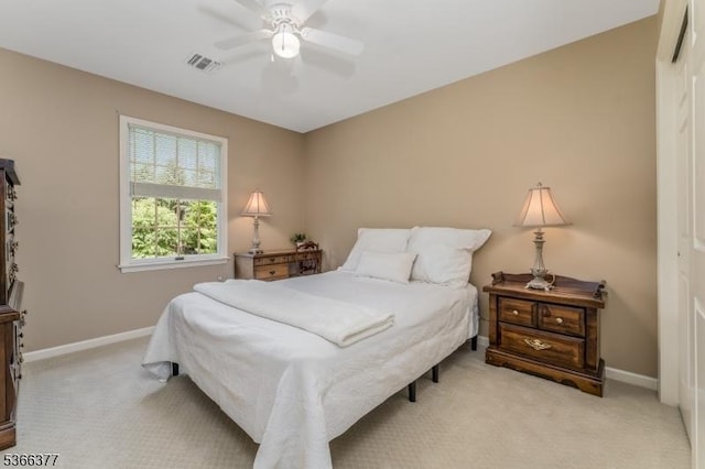 4 Coryell Ct, Raritan Twp, NJ 08822 - bedroom featuring light colored carpet, a ceiling fan, and a closet