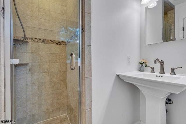 913 Columbus Ave, Westfield Town, NJ 07090 - bathroom featuring a stall shower