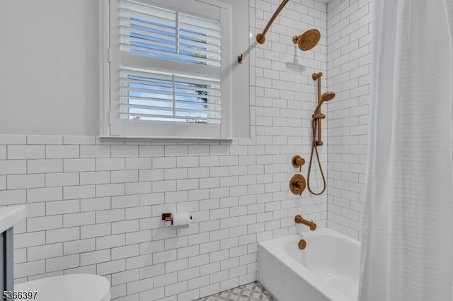 913 Columbus Ave, Westfield Town, NJ 07090 - bathroom featuring shower / bath combination with curtain and tile walls