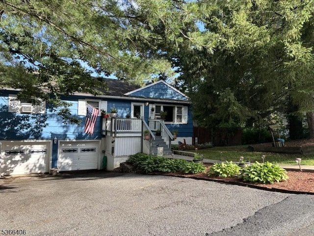17 Frances Ave, Hopatcong Boro, NJ 07874 - view of front of home with a garage and driveway
