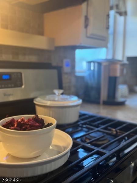 1221 Union St, Linden City, NJ 07036 - kitchen view