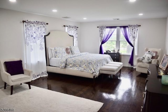 710 County Road 513, Alexandria Twp, NJ 08867 - bedroom featuring recessed lighting and dark wood-type flooring