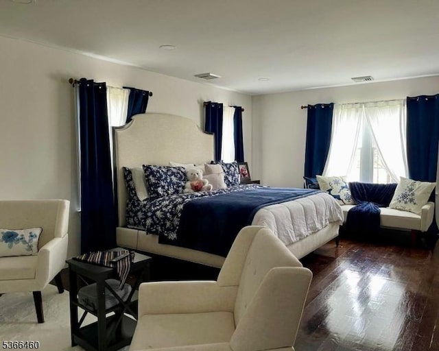710 County Road 513, Alexandria Twp, NJ 08867 - bedroom with wood finished floors