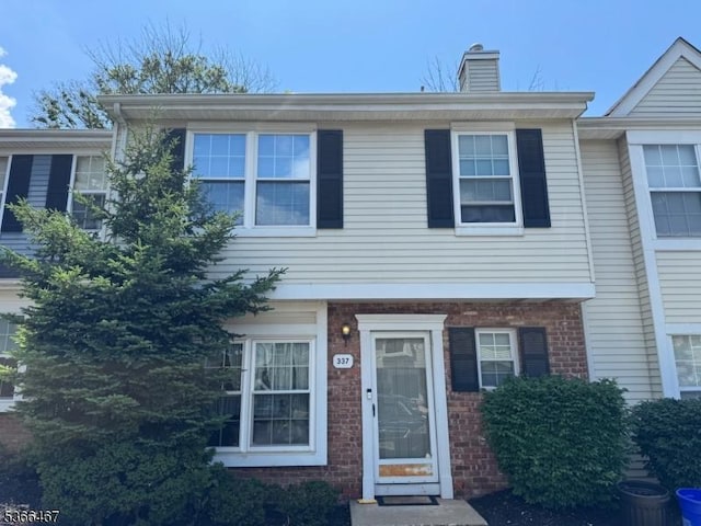 337 Smithwold Rd, Franklin Twp, NJ 08873 - multi unit property with brick siding and a chimney