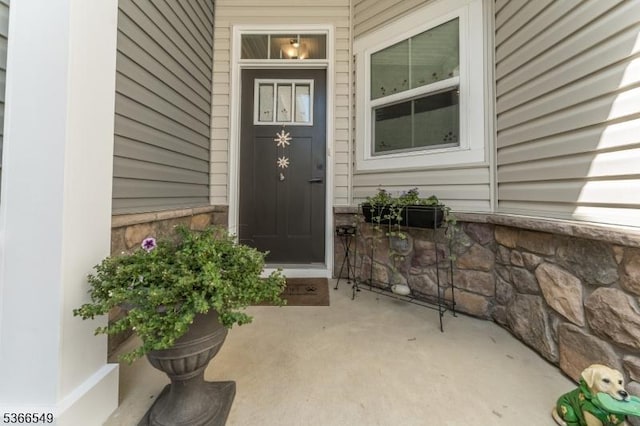 7 Harrier Ln, Washington Twp, NJ 07882 - entrance to property featuring stone siding