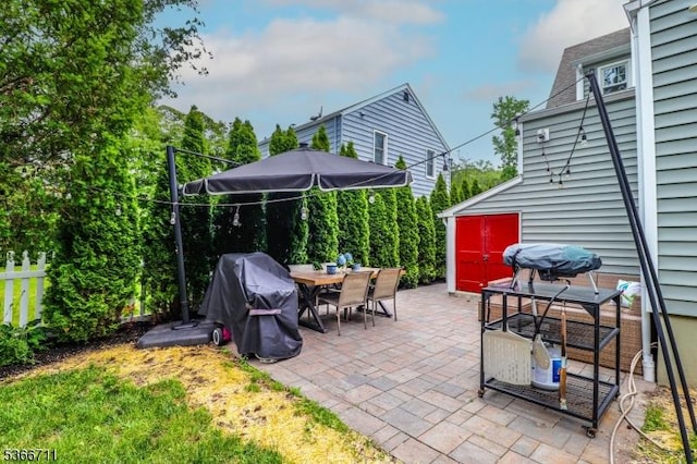 107 Oak Ln, Cranford Twp, NJ 07016 - view of patio with outdoor dining area and area for grilling