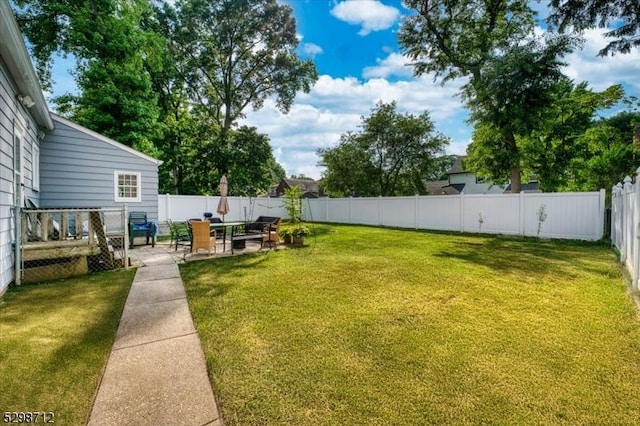 608 Duquesne Ter, Union Twp, NJ 07083 - fenced backyard with a patio area