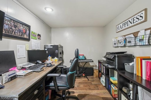 159 Kings Hwy, Washington Twp, NJ 07853 - office area with wood finished floors