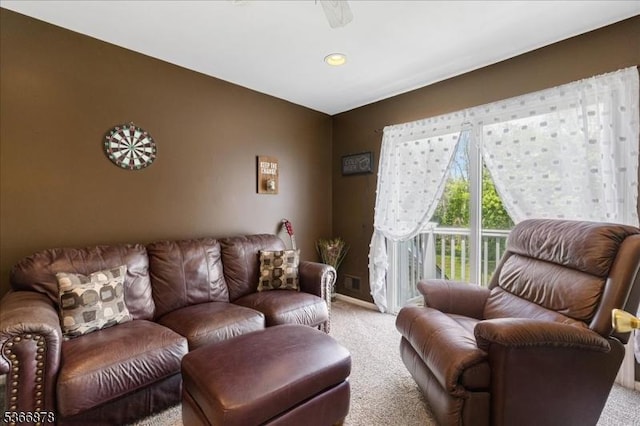 40 Lancelot Dr, Berkeley Heights Twp, NJ 07922 - living area featuring light carpet and baseboards