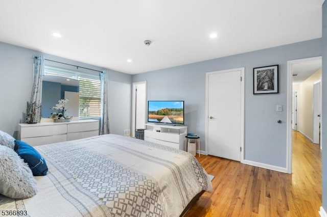 357 Minute Arms Rd, Union Twp, NJ 07083 - bedroom with light wood-type flooring and recessed lighting
