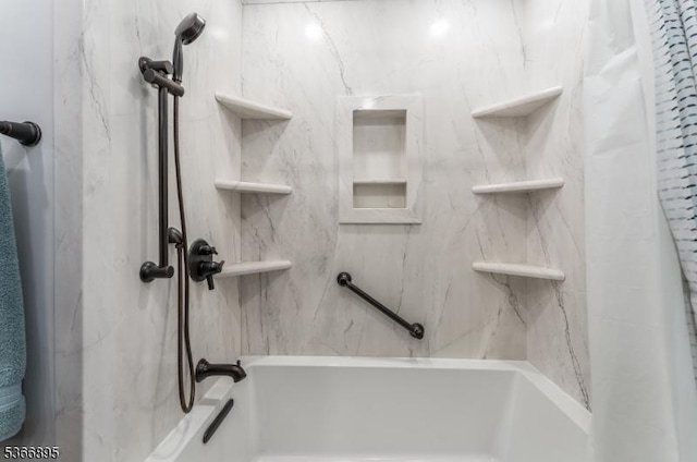 417 Mountain Rd, Readington Twp, NJ 08833 - bathroom featuring shower / tub combo with curtain