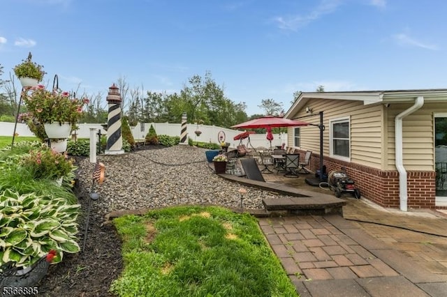 417 Mountain Rd, Readington Twp, NJ 08833 - view of yard with a patio