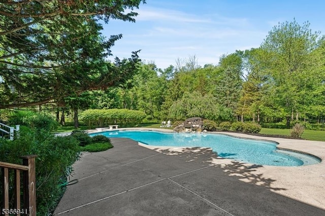 21 Partridge Rd, Readington Twp, NJ 08822 - outdoor pool featuring a patio