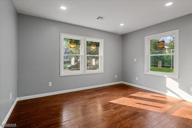 204 Christopher St, Hackettstown Town, NJ 07840 - unfurnished room featuring dark wood finished floors and recessed lighting