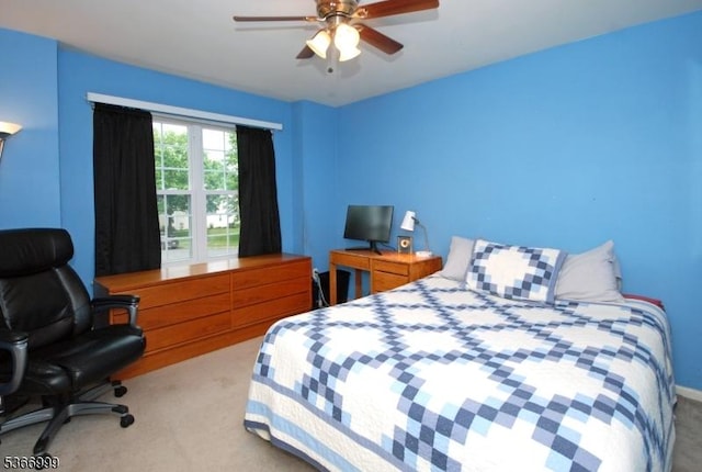 25 Watchung Trl, Branchburg Twp, NJ 08876 - carpeted bedroom featuring a ceiling fan