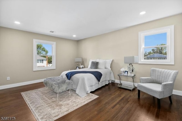 945 Wendy Ct, Union Twp, NJ 07083 - bedroom with dark wood-style floors and recessed lighting