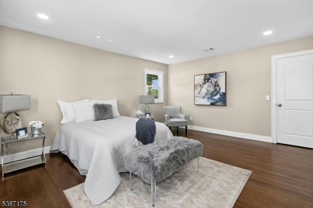 945 Wendy Ct, Union Twp, NJ 07083 - bedroom featuring wood finished floors and recessed lighting