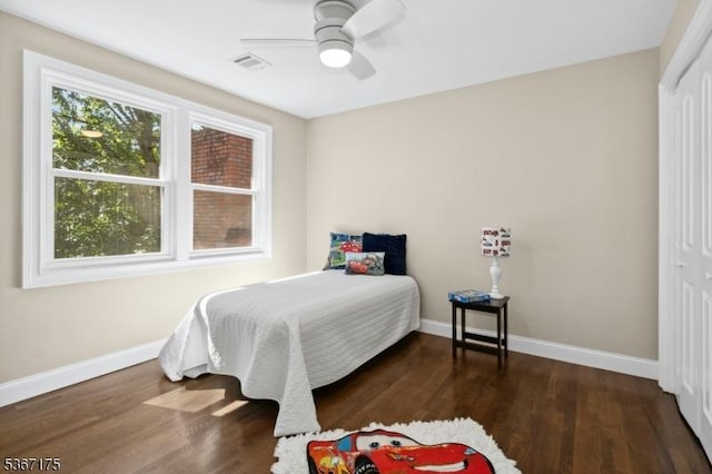 945 Wendy Ct, Union Twp, NJ 07083 - bedroom featuring wood finished floors, a closet, and a ceiling fan