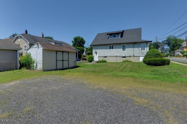 55 Florence St, Nutley Twp, NJ 07110 - back of property featuring a shed and a yard