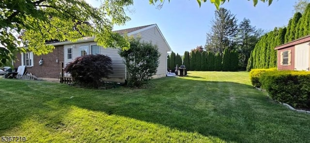 301 Ohio Ave, Pohatcong Twp, NJ 08865 - view of grassy yard