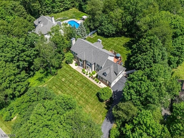 3 Mackenzie Ct, Sparta Twp, NJ 07871 - view from above of property with a pool