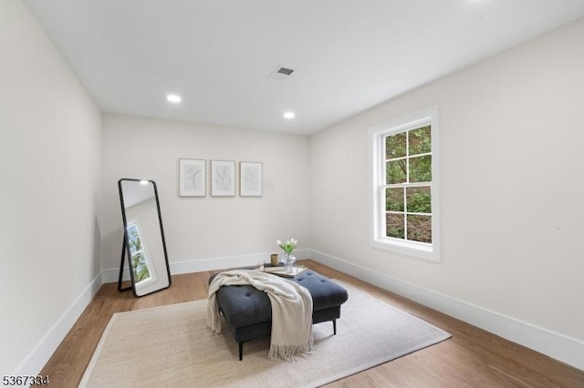 211 Spencer Rd, Bernards Twp, NJ 07920 - sitting room with wood finished floors and recessed lighting