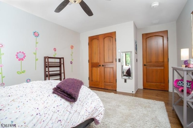 39 Crescent Dr, Morris Twp, NJ 07960 - bedroom featuring wood finished floors and a ceiling fan