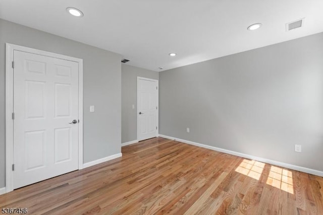 331 W Ln, Clark Twp, NJ 07066 - unfurnished bedroom with light wood finished floors and recessed lighting