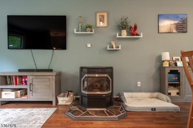 37 Evergreen Rd, Vernon Twp, NJ 07461 - detailed view of a wood stove and wood finished floors