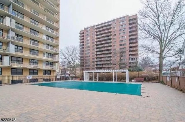 285 Aycrigg Ave Unit 22D, Passaic City, NJ 07055 - view of community pool